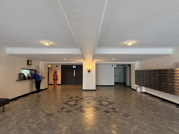 秀和代官山レジデンス エントランス