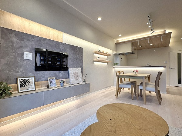 メゾンドール代々木_リビングダイニングキッチンの写真2