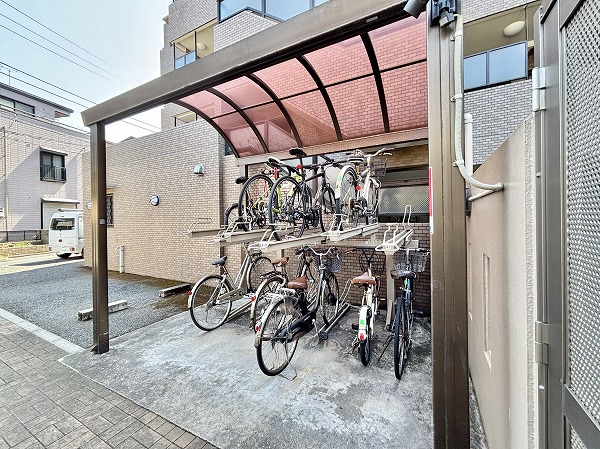 東急ドエルアルス大塚南　駐輪場