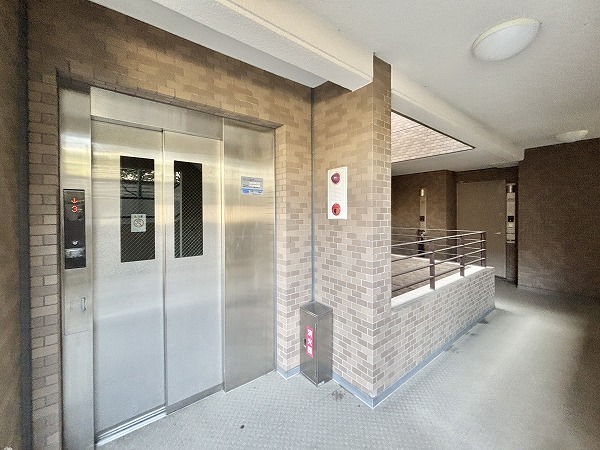 東急ドエルアルス大塚南　エレベーター