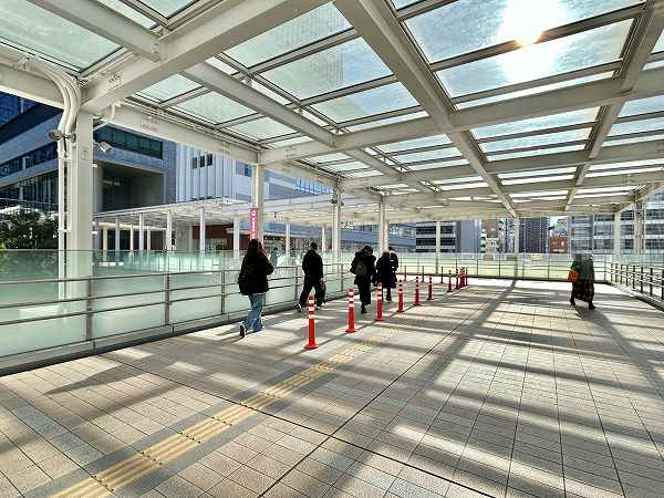 田町駅 芝浦口コンコース