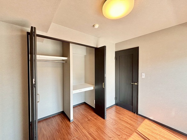 サンセール神楽坂_クローゼット付きの洋室の写真