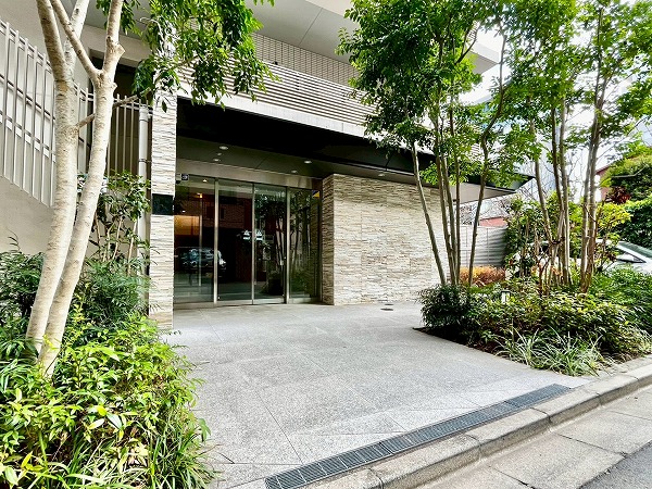 エクセレントシティ白金高輪　アプローチ