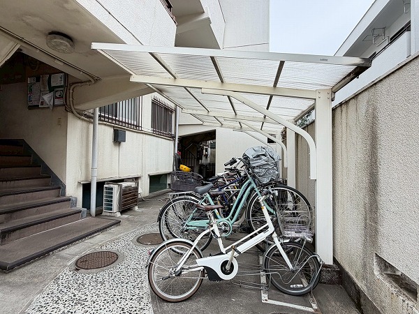 学芸大スカイマンション　駐輪場