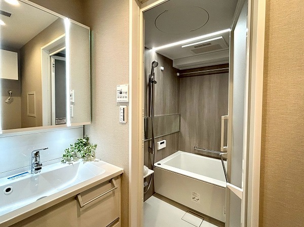 アルブル荻窪_清潔感のあるパウダールームの写真