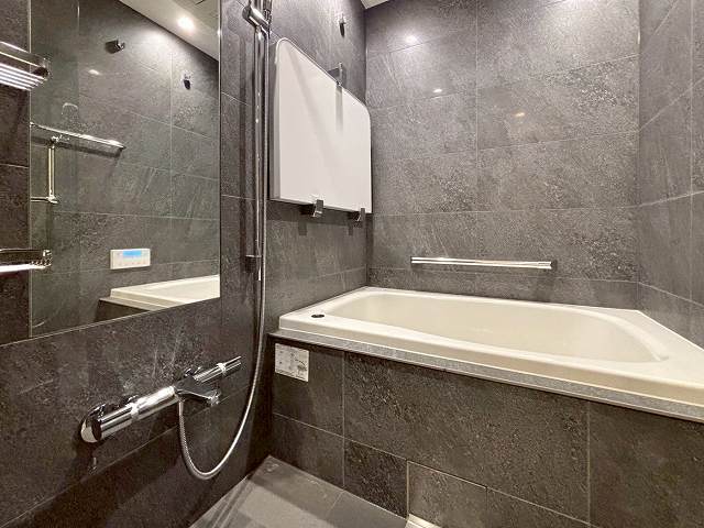 プラウド神田_ホテルライクなバスルームの写真1