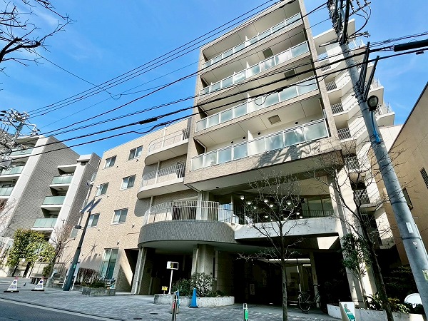 ライトコート四谷 外観