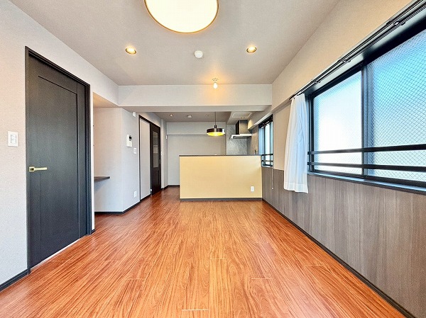 サンセール神楽坂_広々としたリビングダイニングキッチンの写真