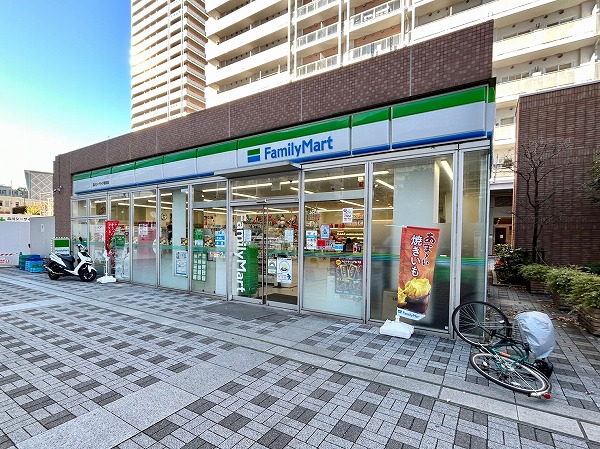 ファミリーマート