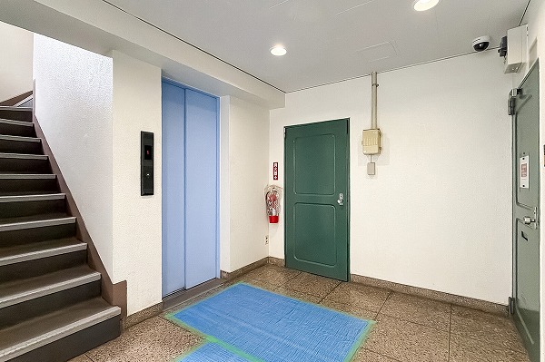 ハイライフ用賀_エントランスの写真