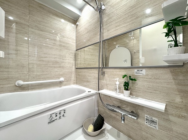 秀和南品川レジデンス_浴室の写真