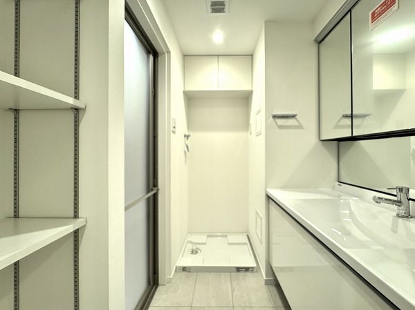 リビオ目黒リバーサウス_洗面室の写真
