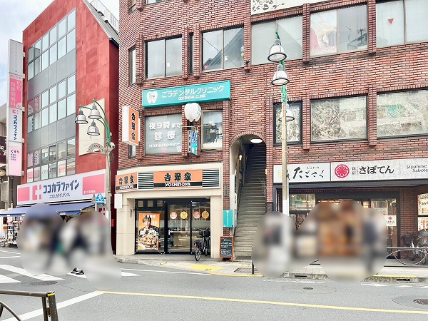 都立大学駅周辺の様子1