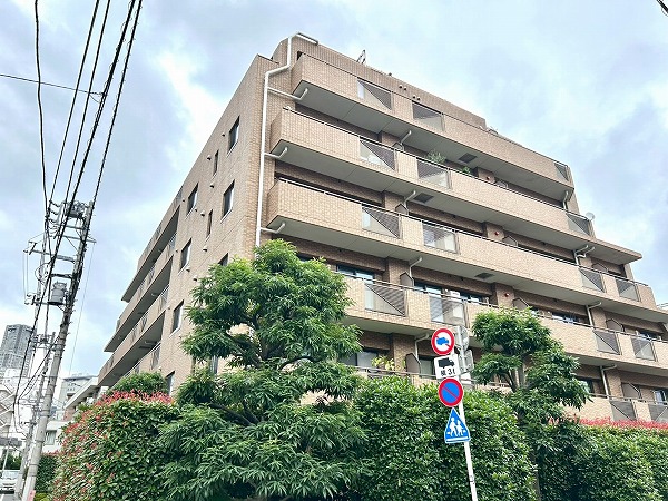 マンションアクロス代々木 外観