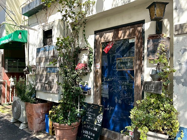 つまみ飲み屋穴熊