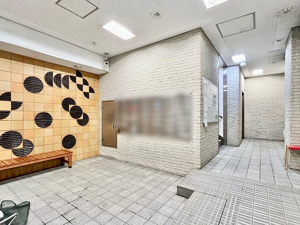 カーサ青葉台　エントランス