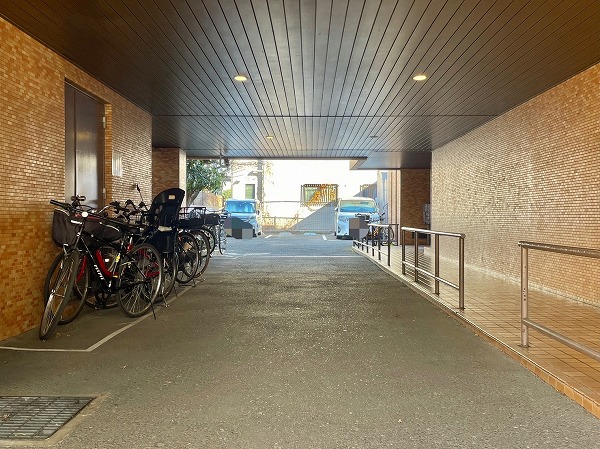 南雪谷ハイデンス　アプローチ