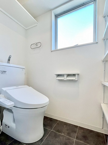 上馬マンション（上馬4丁目）_トイレの写真