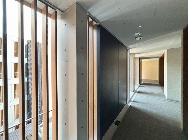 シティハウス神宮北参道 外廊下