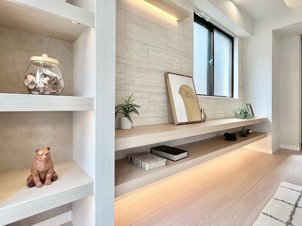 都立大アーバンハイム_飾り棚の写真