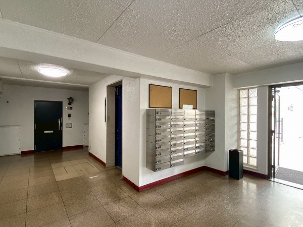 秀和第二奥沢レジデンス　エントランス