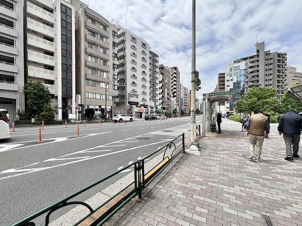 曙橋駅前