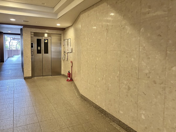 デュオ駒込　エレベーターホール