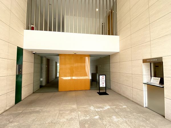 神宮前五丁目ブランシェ　アプローチ