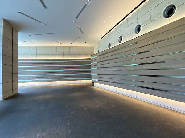 ベイズタワー＆ガーデン（BAYZ TOWER&GARDEN）　エントランス