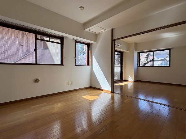 スターパレス北品川_洋室とメインルームの写真2