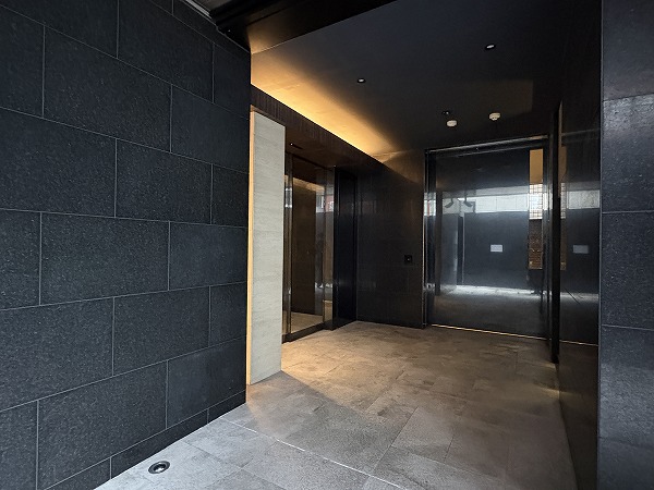 ヴァントヌーベル代々木　エントランス