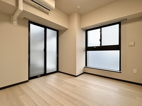 ヴァントヌーベル代々木_約6.0帖の洋室の写真