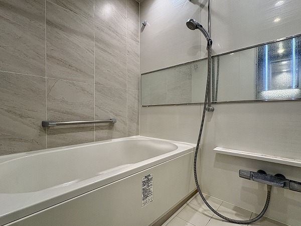 ヴァントヌーベル代々木_バスルームの写真