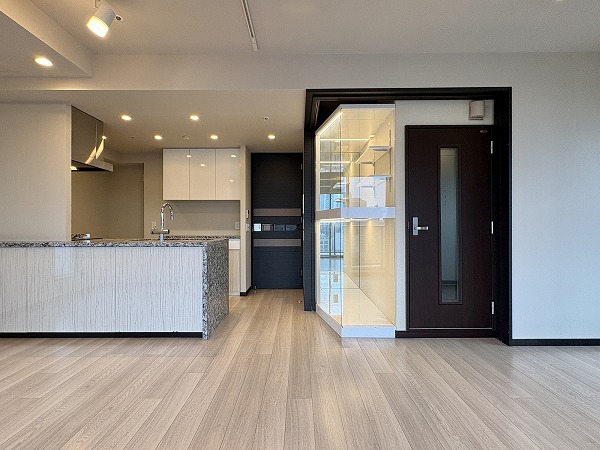 ヴァントヌーベル代々木_リビングダイニングキッチンの写真1