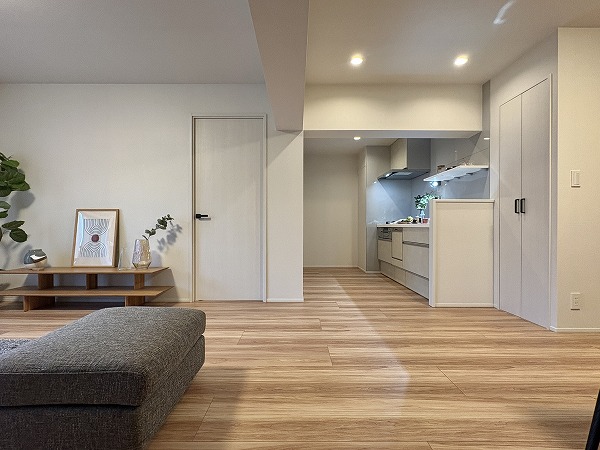 エクセル目黒_リビングダイニングキッチンの写真3