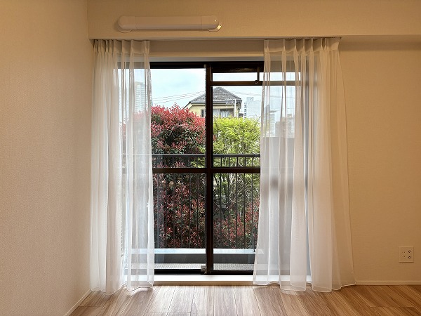 エクセル目黒_約5.8帖の洋室窓の写真