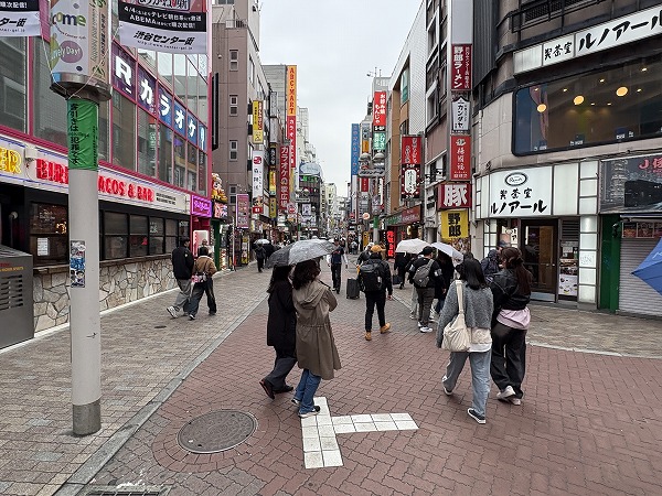 渋谷センター街①