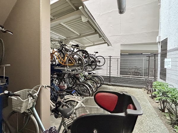 コスモ小石川　駐輪場