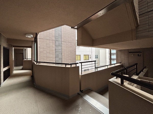 コスモ小石川　外廊下