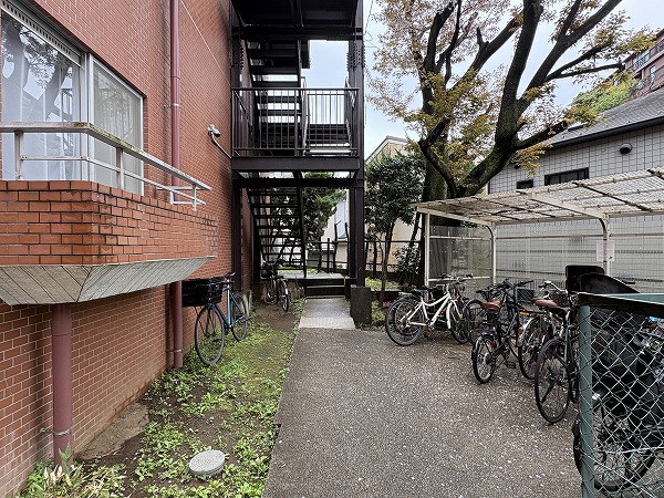ノア南麻布　駐輪場置き場
