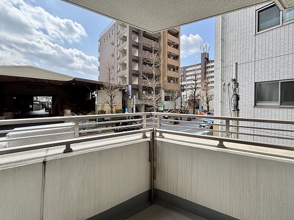 クオス目白ラ・プルーム_南向きのバルコニー1の写真