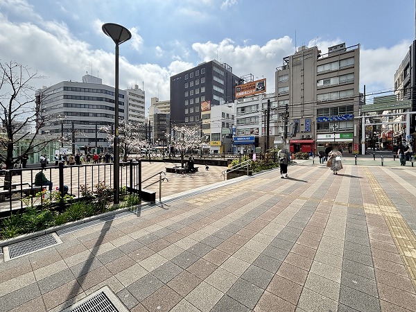 大塚駅前広場