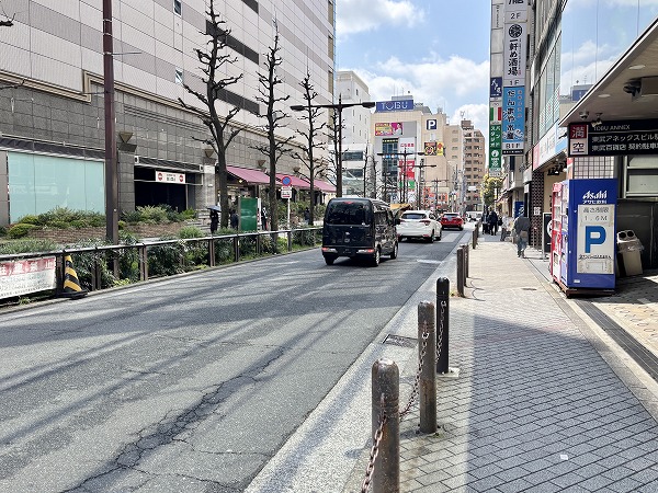 メトロポリタン通り