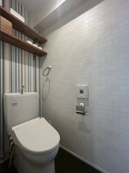 エル・アルカサル目黒_お洒落なトイレの写真