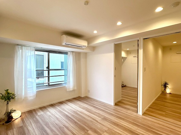 パールハイツ笹塚_明るいリビングダイニングキッチンの写真