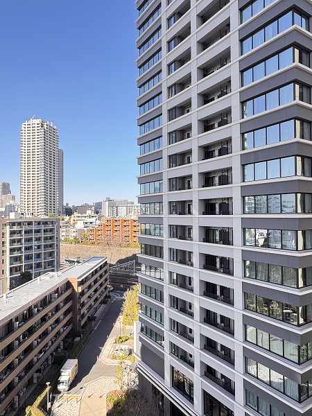 プラウドタワー目黒MARC_バルコニーからの眺望の写真