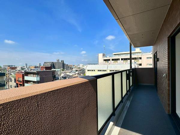 グランイーグル梅屋敷_バルコニーの写真