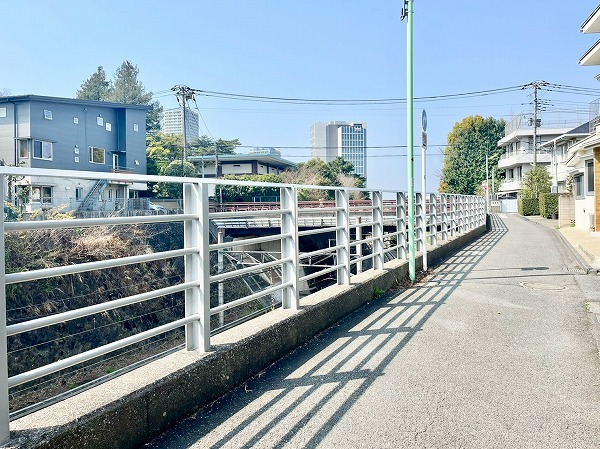 『ピアースコード二子玉川』までの道のり1