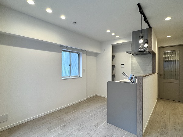 高輪中台マンション_メインルームの写真2