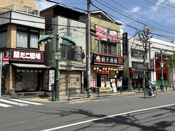マンション近くの飲食店